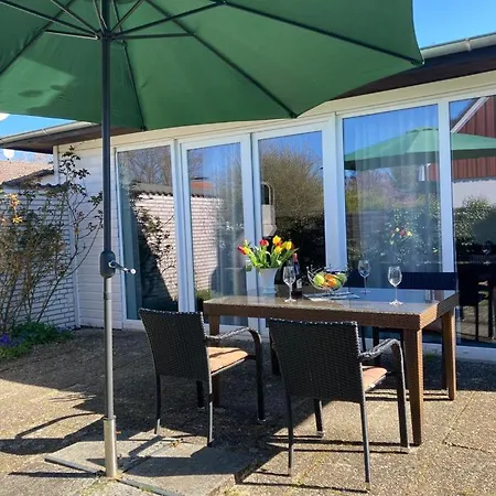 Lensterstrand Tatil Evi Lenste